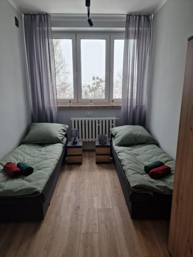 Hostel Czarna Perla Wrocław Zewnętrze zdjęcie