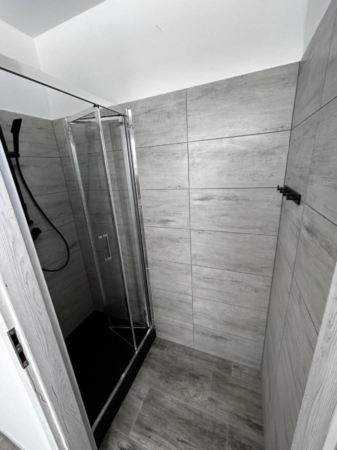 Hostel Czarna Perla Wrocław Zewnętrze zdjęcie